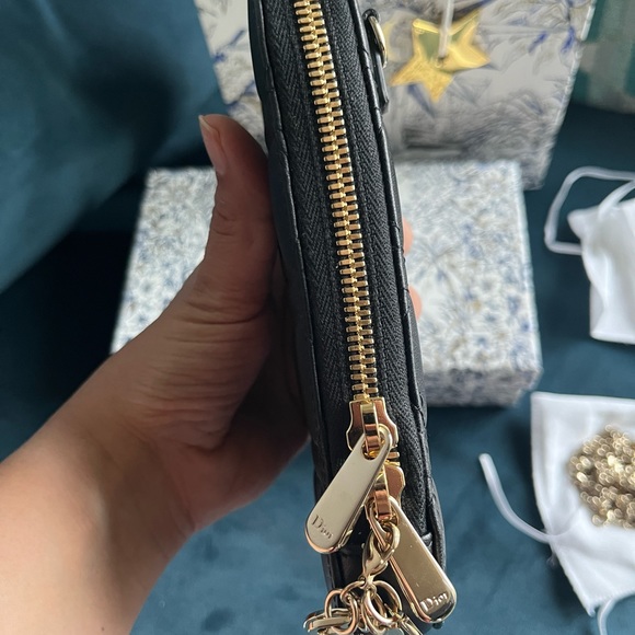 LADY DIOR PHONE HOLDER - Picture 4 of 12